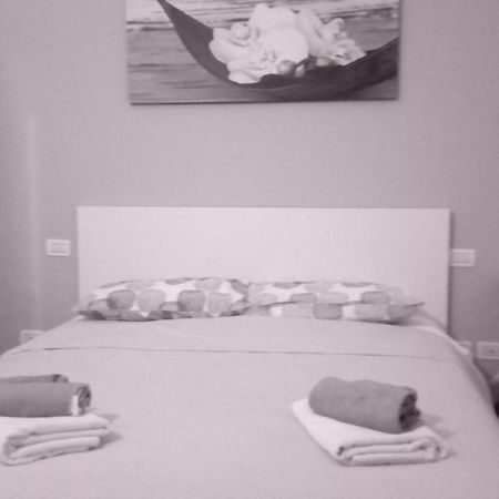 Locami Holiday &Rooms Suite Cattedrale Palermo Exterior foto